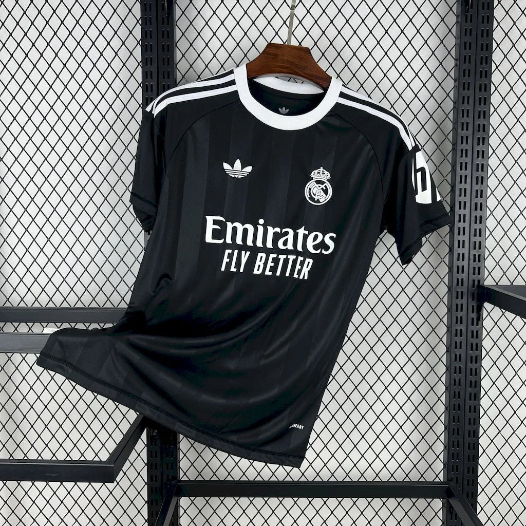 Maillot Real Madrid Entraînement 2025/2026