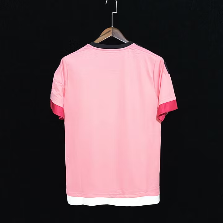 Juventus Maillot Retro Rose Jeep 2015