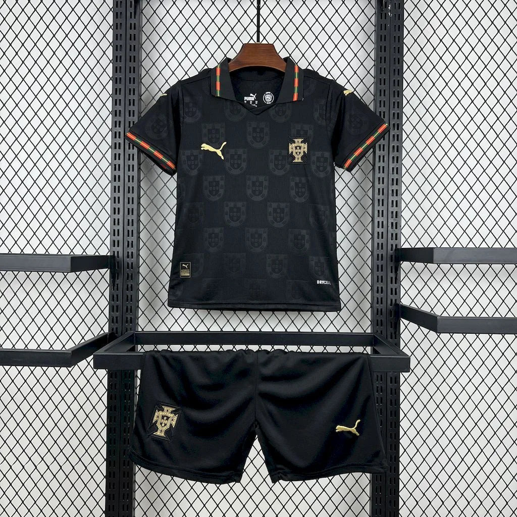 Kit Enfant Portugal Édition Eusebio 2025/2026