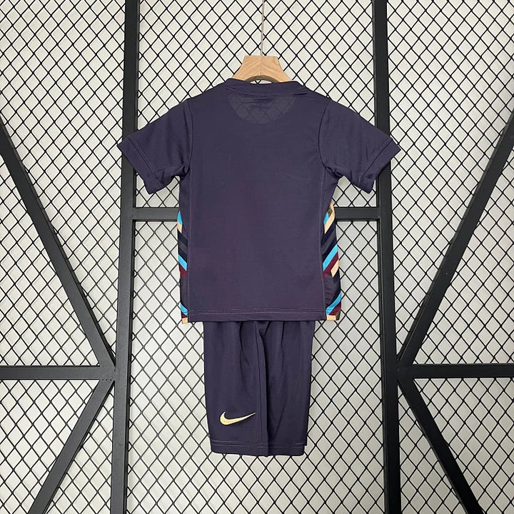 Kit Enfant Angleterre Extérieur 2024/2025
